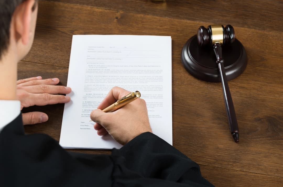 High Court Enforcement Officer Image